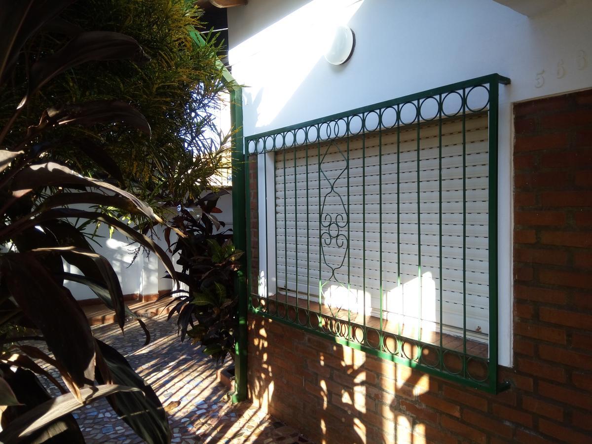 Lavalle Hostel Posadas Exterior foto